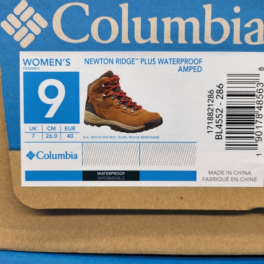 Columbia Tan and Red Winter Boots - Picture 7 of 7